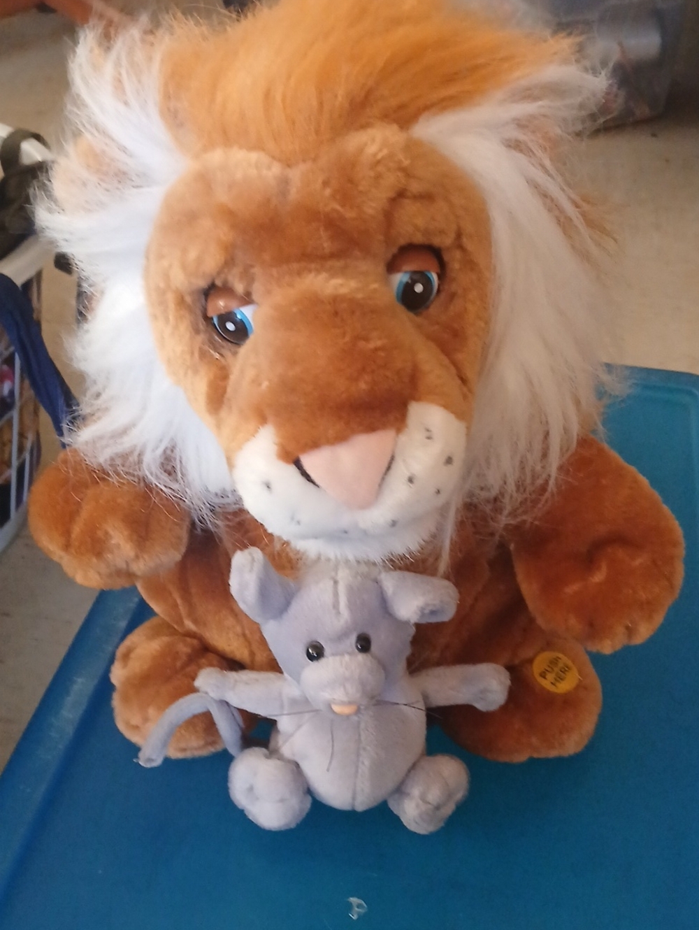 Plush Lion and Little Mouse Set - Brown and White Lion with Gray Mouse